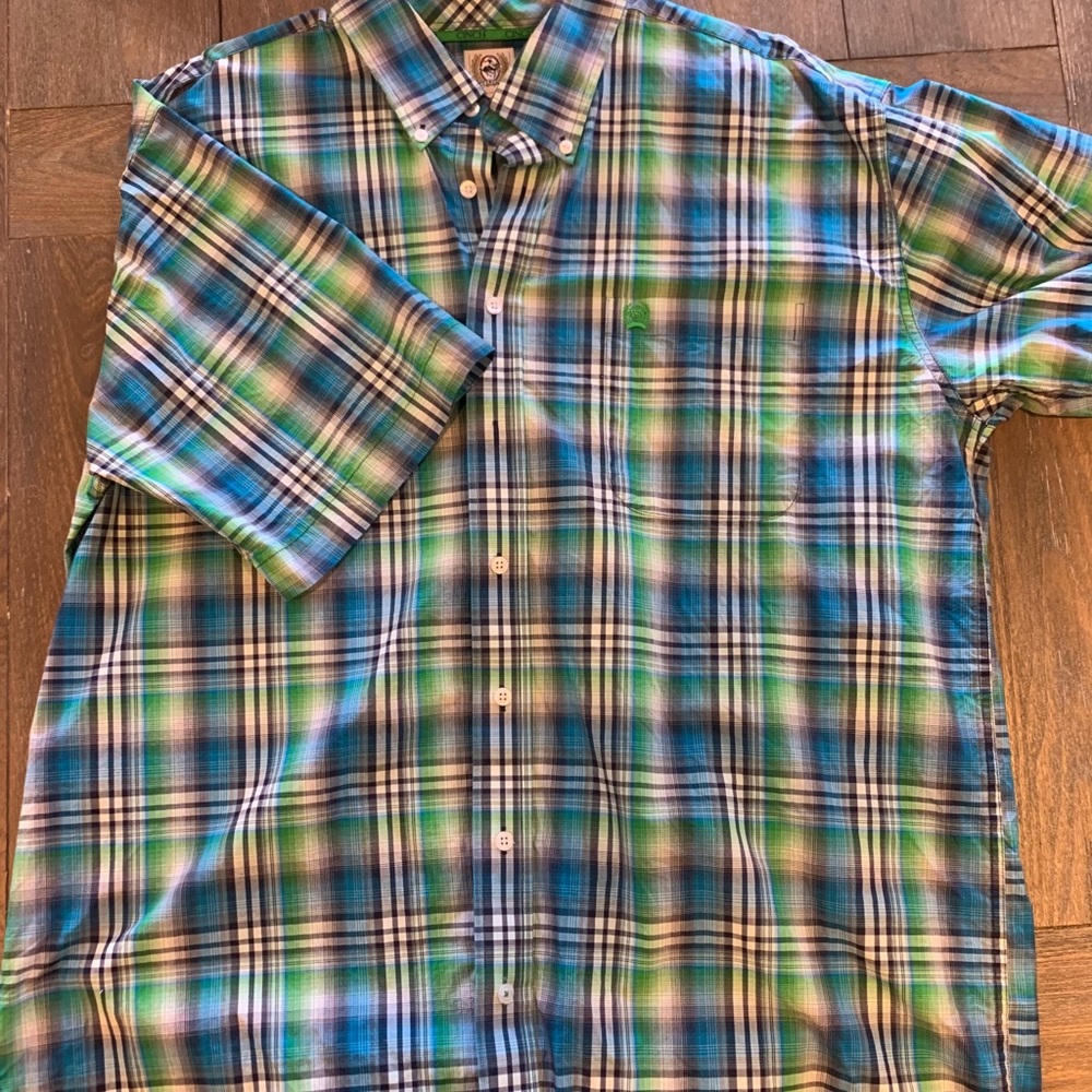 Short sleeve Cinch shirt
